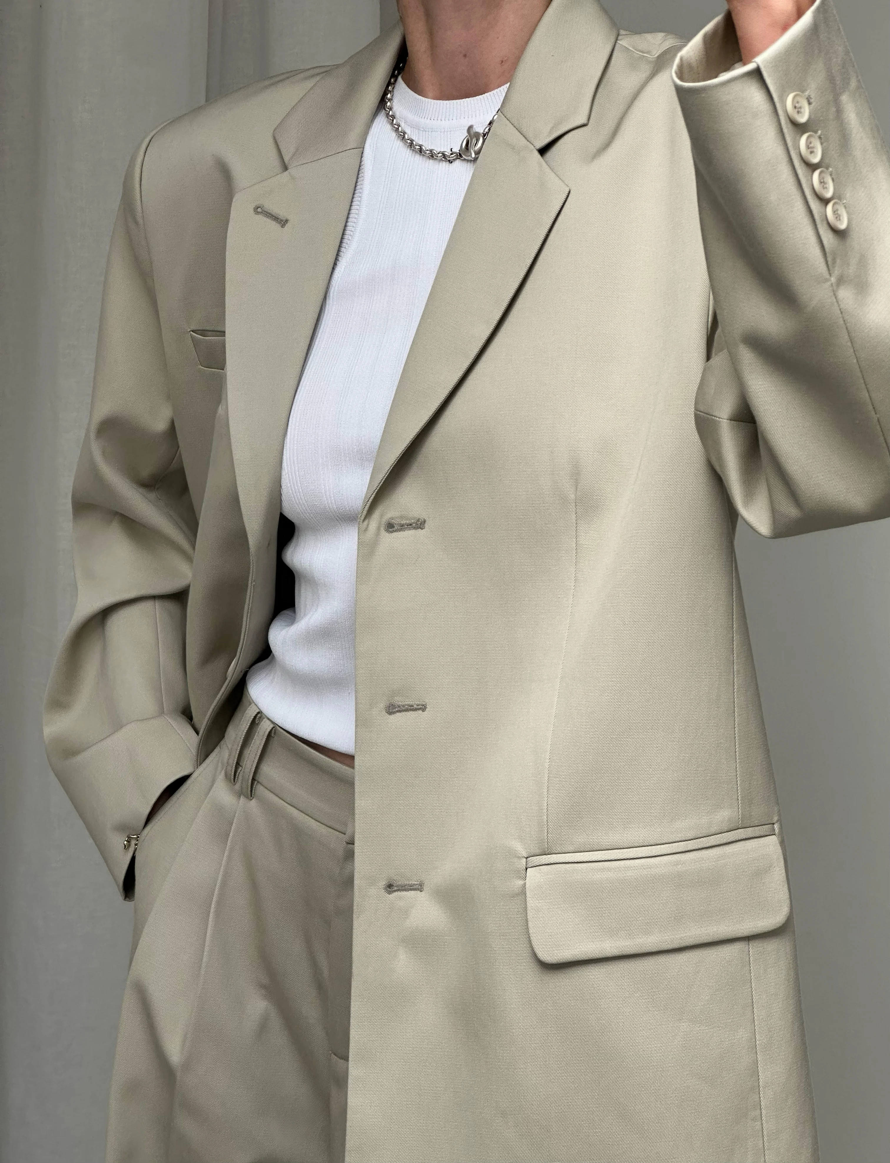 MAEVE BOXY BLAZER | light olive - Image 4